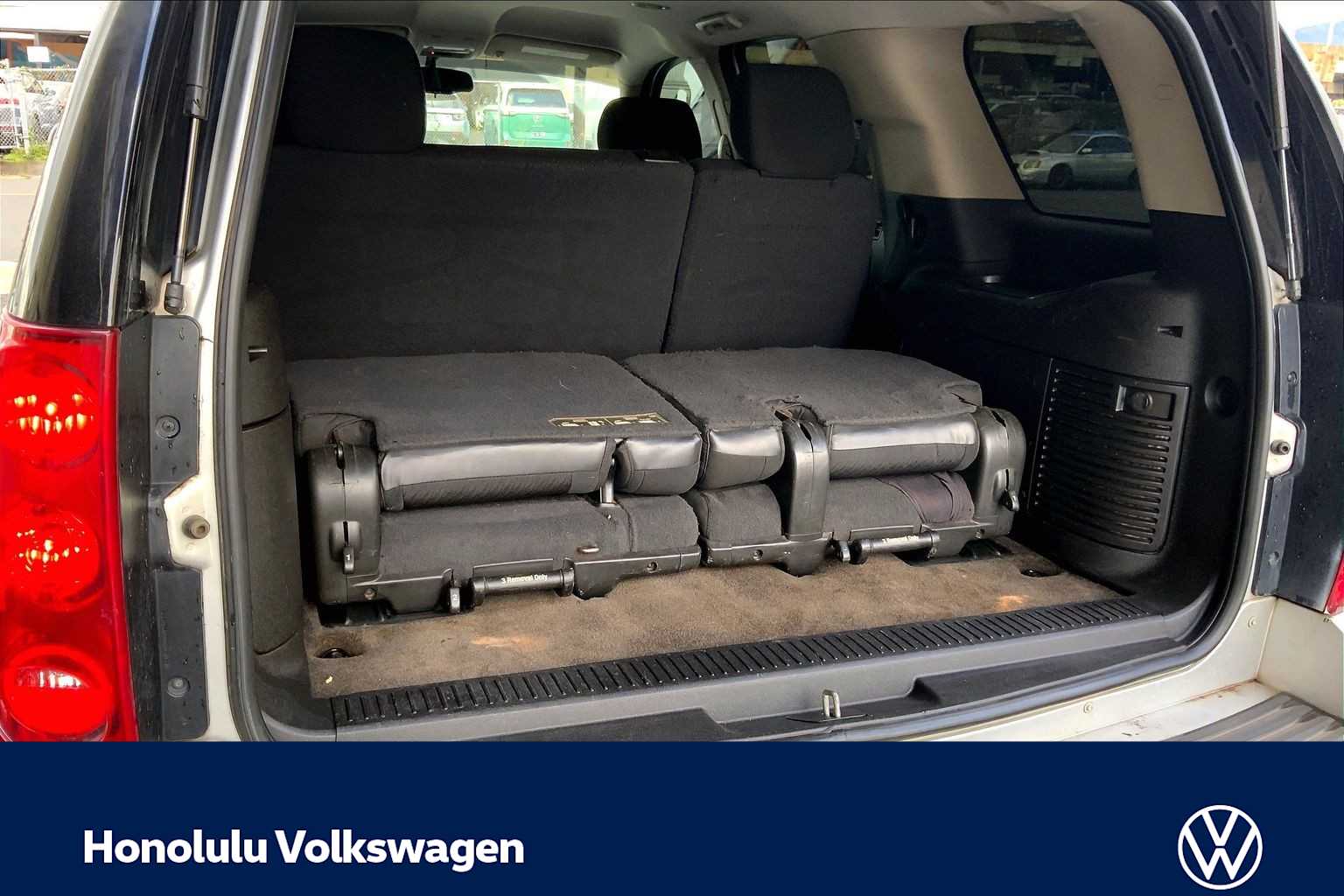 Thumbnail: 2011 GMC Yukon - 18