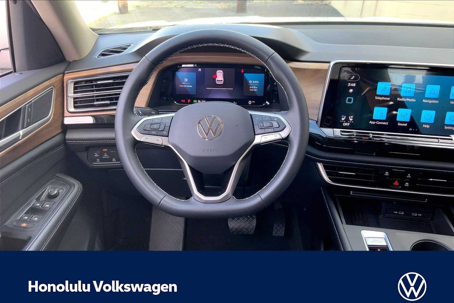 Thumbnail: 2026 Volkswagen Atlas - 15
