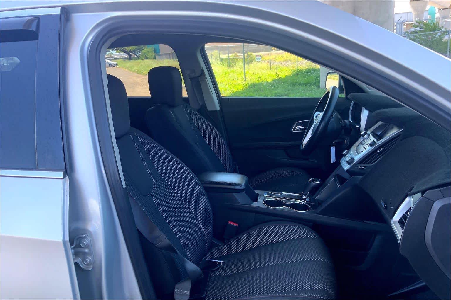 Thumbnail: 2017 Chevrolet Equinox - 13