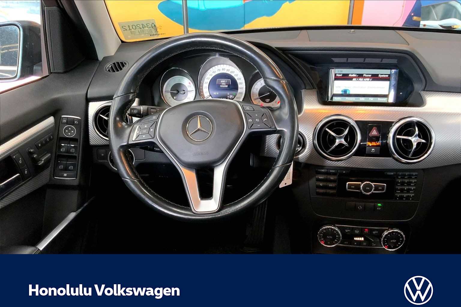 Thumbnail: 2015 Mercedes-Benz GLK - 13