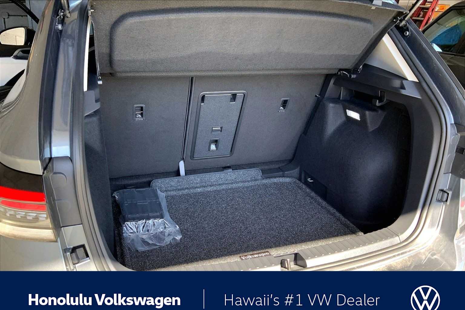 Thumbnail: 2026 Volkswagen Taos - 19