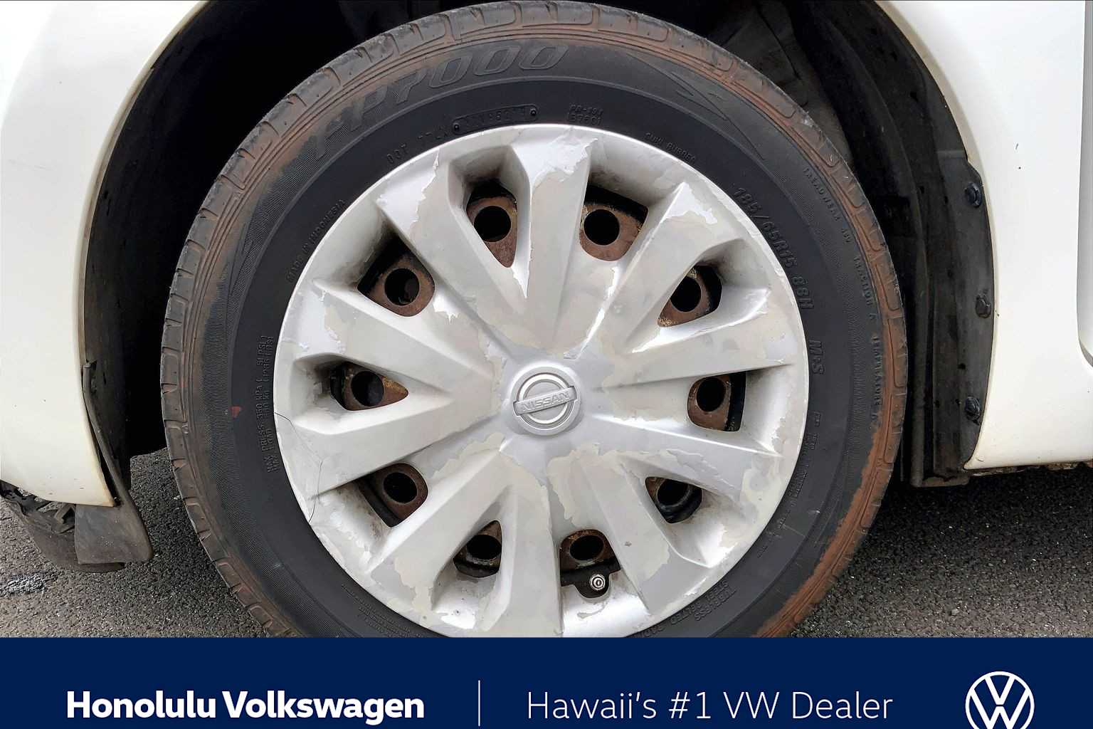 Thumbnail: 2015 Nissan Versa Note - 8