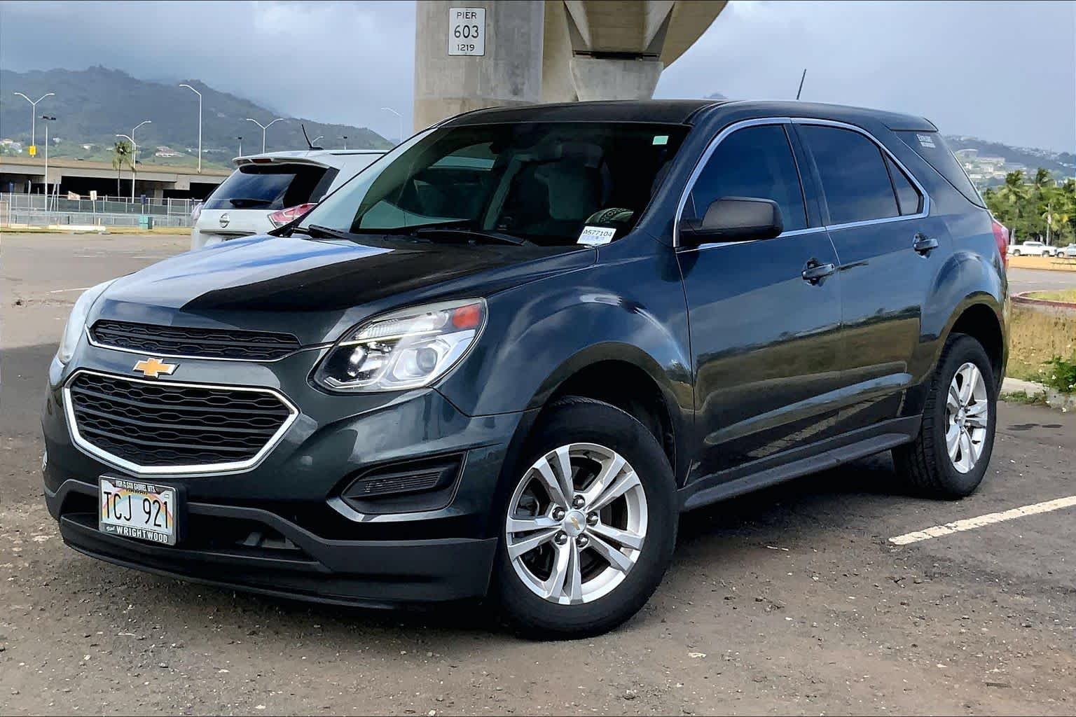 2017 Chevrolet Equinox LS's photo
