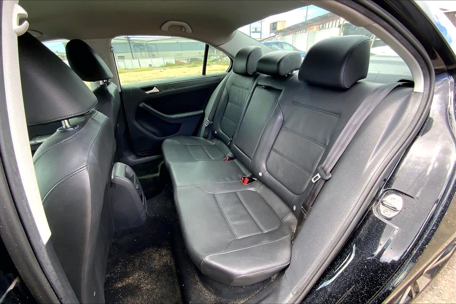 Thumbnail: 2014 Volkswagen Jetta - 29