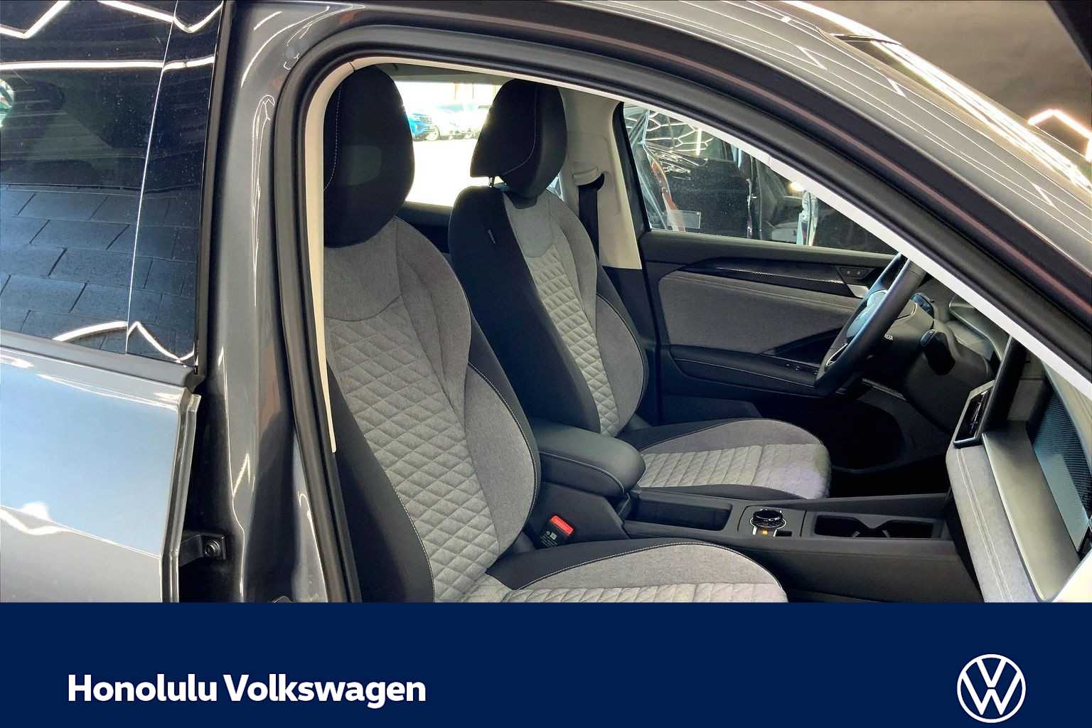 Thumbnail: 2026 Volkswagen Tiguan - 14