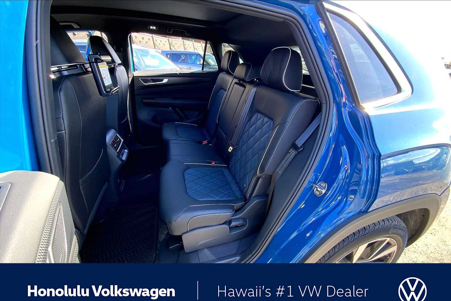 Thumbnail: 2025 Volkswagen Atlas - 13