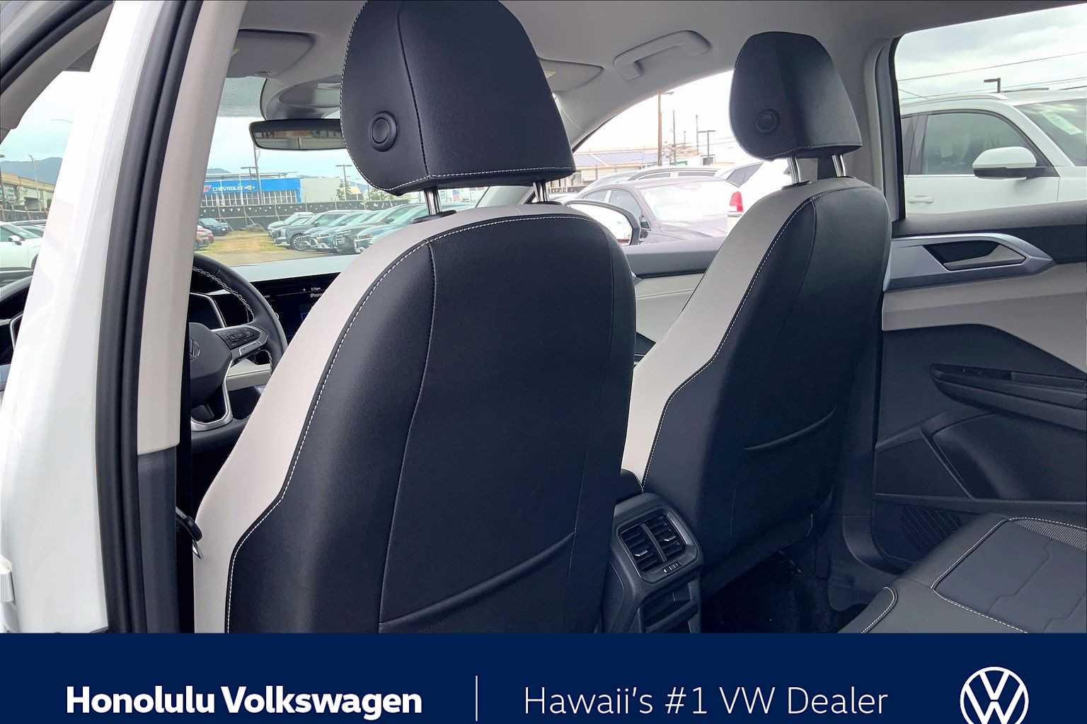 Thumbnail: 2026 Volkswagen Taos - 12