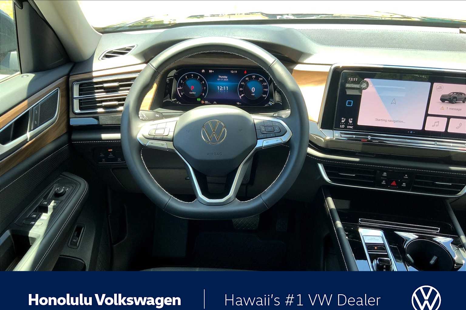 Thumbnail: 2025 Volkswagen Atlas - 15