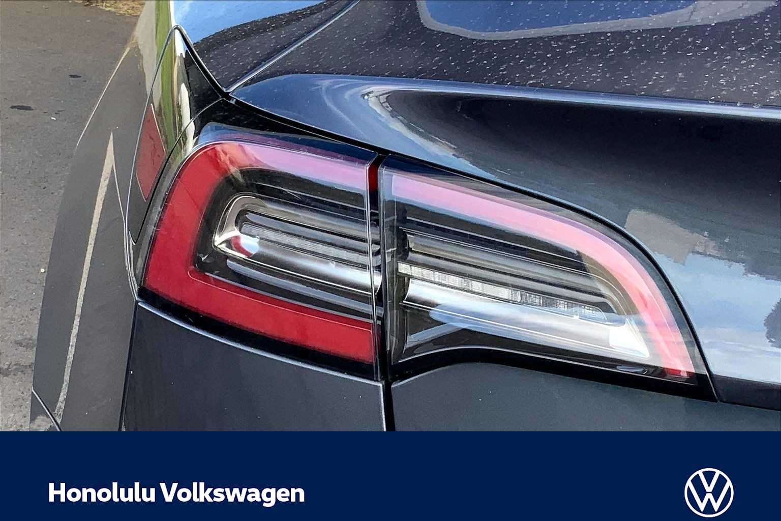 Thumbnail: 2021 Tesla Model 3 - 31