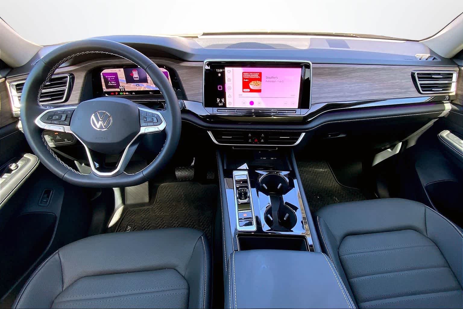 2026 Volkswagen Atlas SEL - Photo 10