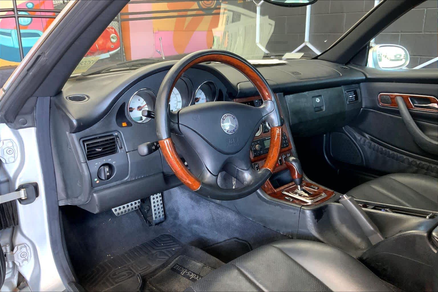 Thumbnail: 2001 Mercedes-Benz SLK - 2