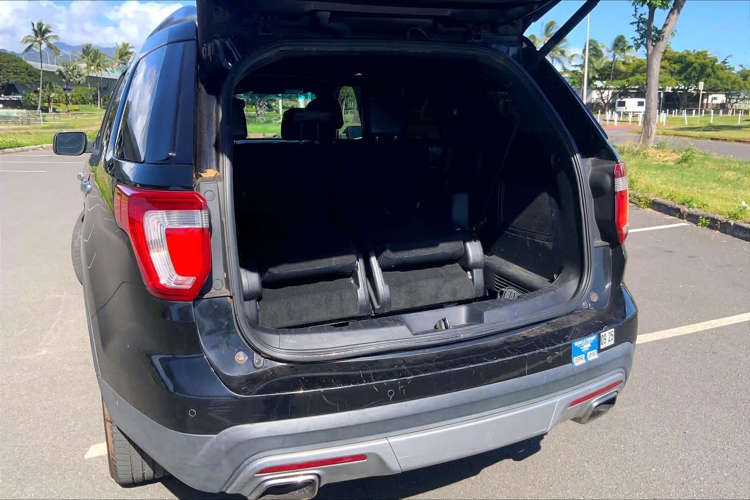 Thumbnail: 2016 Ford Explorer - 18