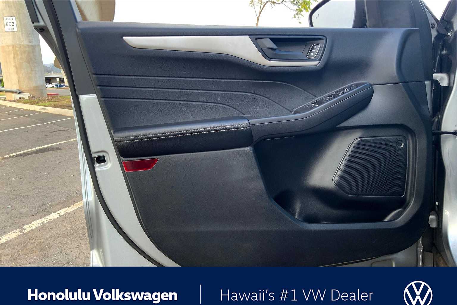 Thumbnail: 2021 Ford Escape - 26