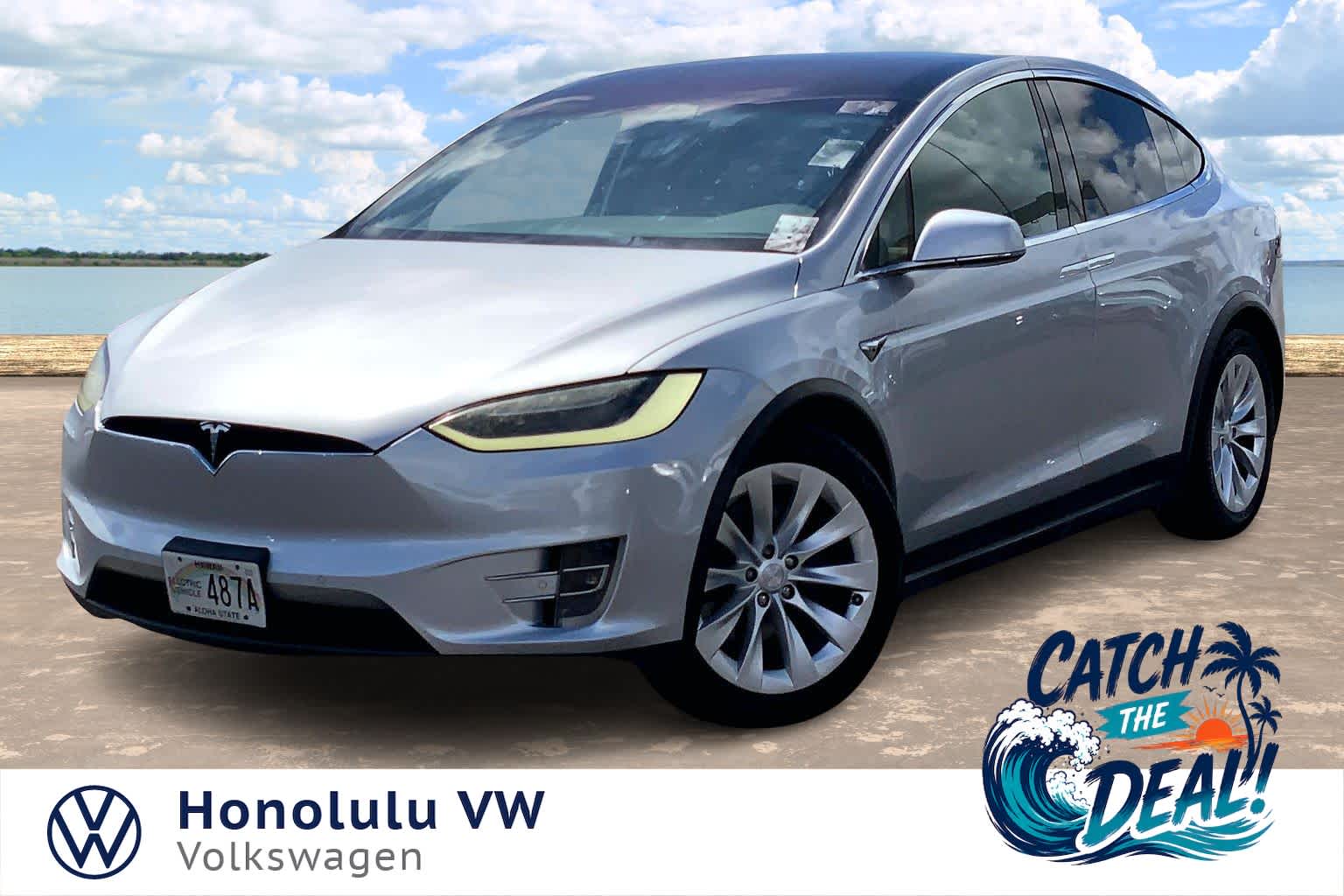 Used 2017 Tesla Model X 75D with VIN 5YJXCAE24HF076730 for sale in Honolulu, HI