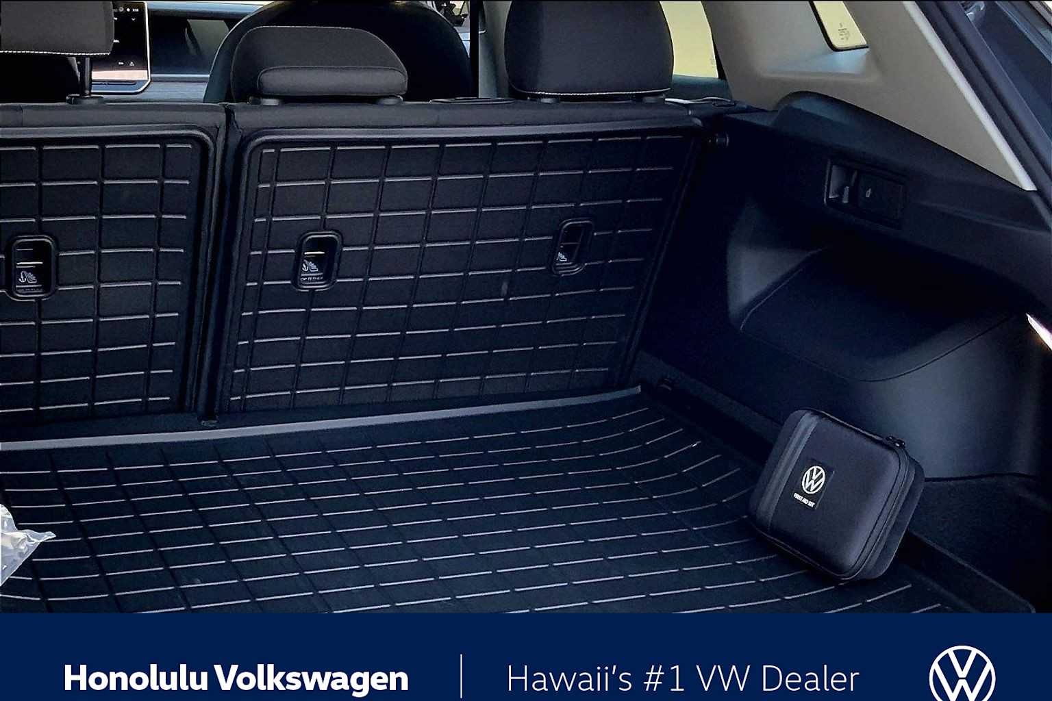 Thumbnail: 2026 Volkswagen Tiguan - 19