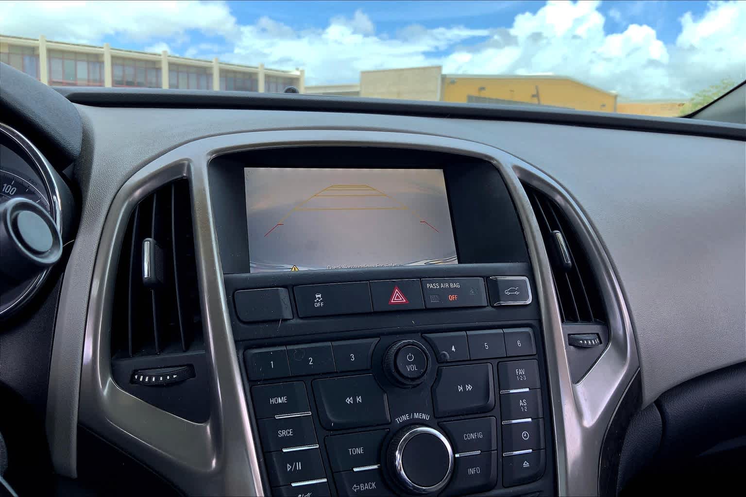Thumbnail: 2016 Buick Verano - 25