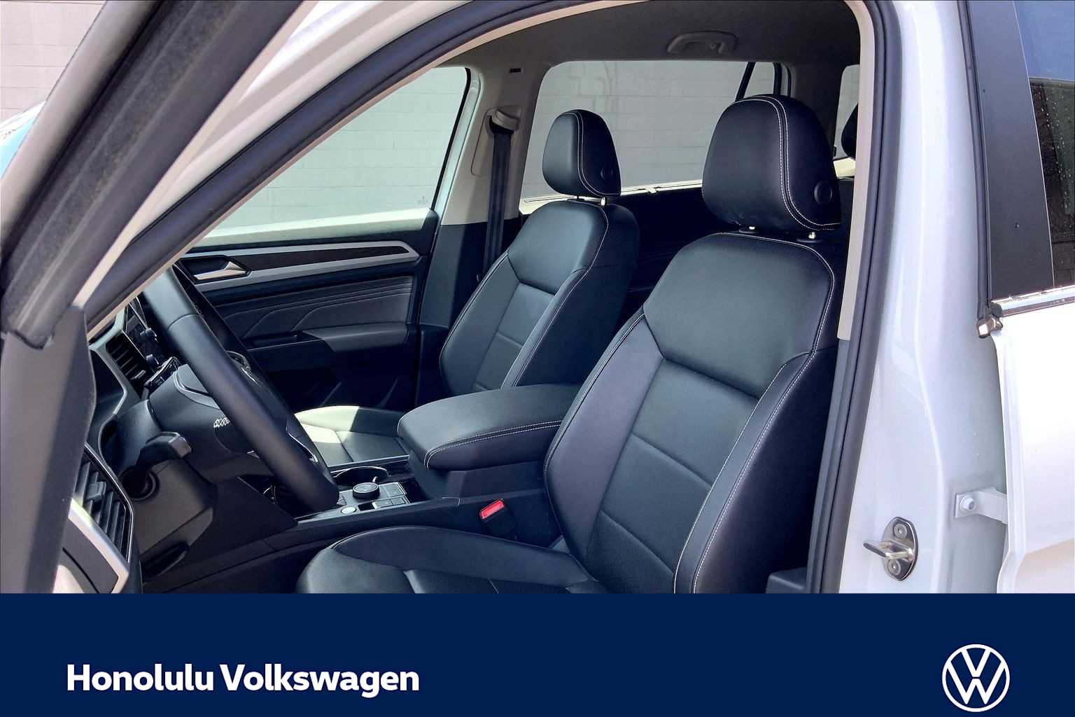 Thumbnail: 2023 Volkswagen Atlas - 11