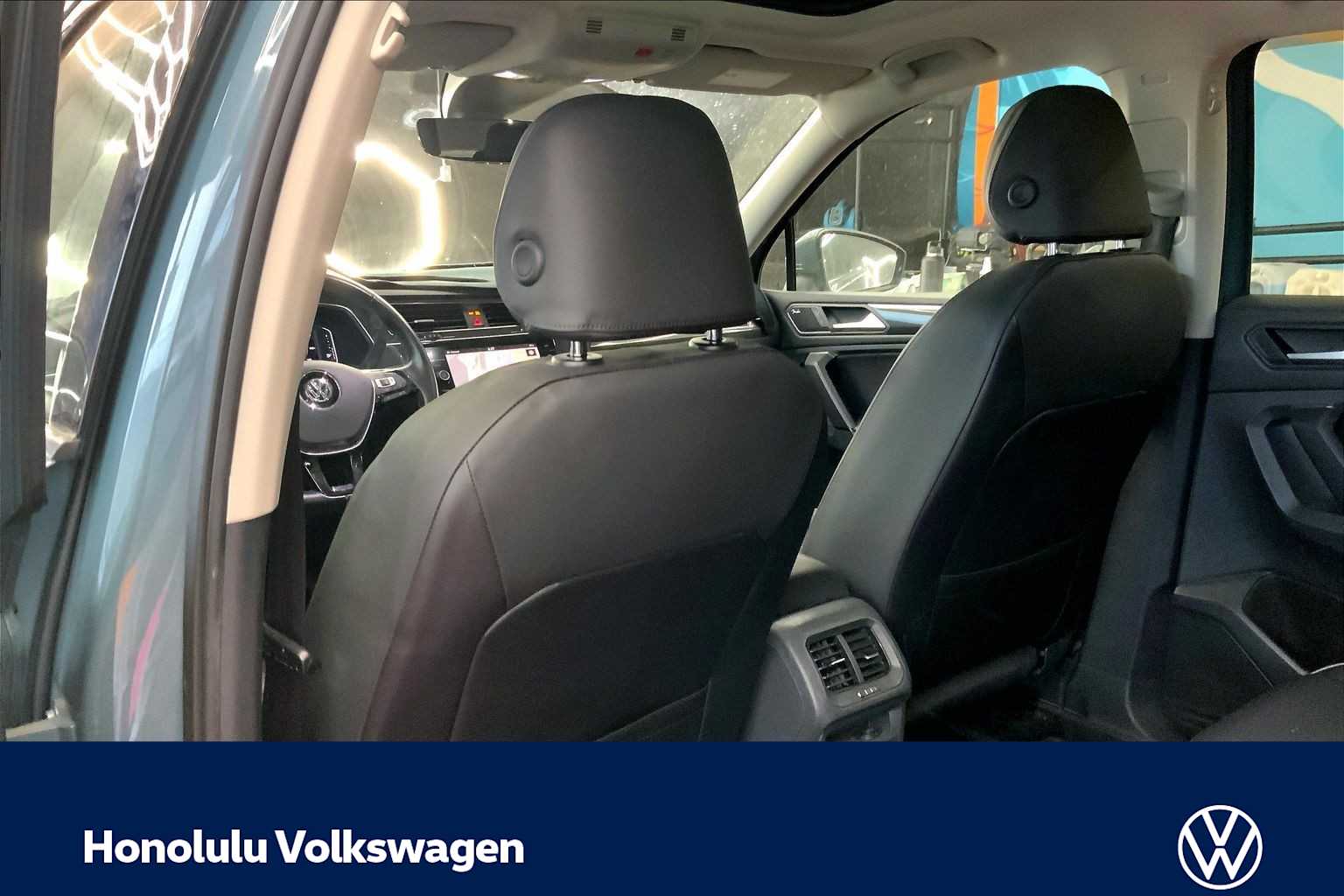 Thumbnail: 2019 Volkswagen Tiguan - 11