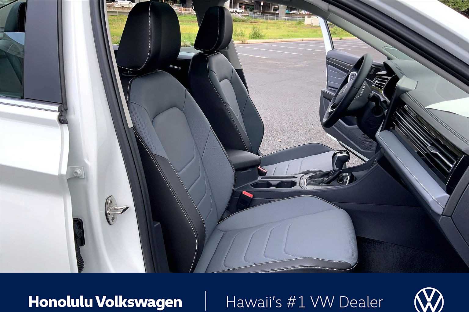 Thumbnail: 2026 Volkswagen Jetta - 14