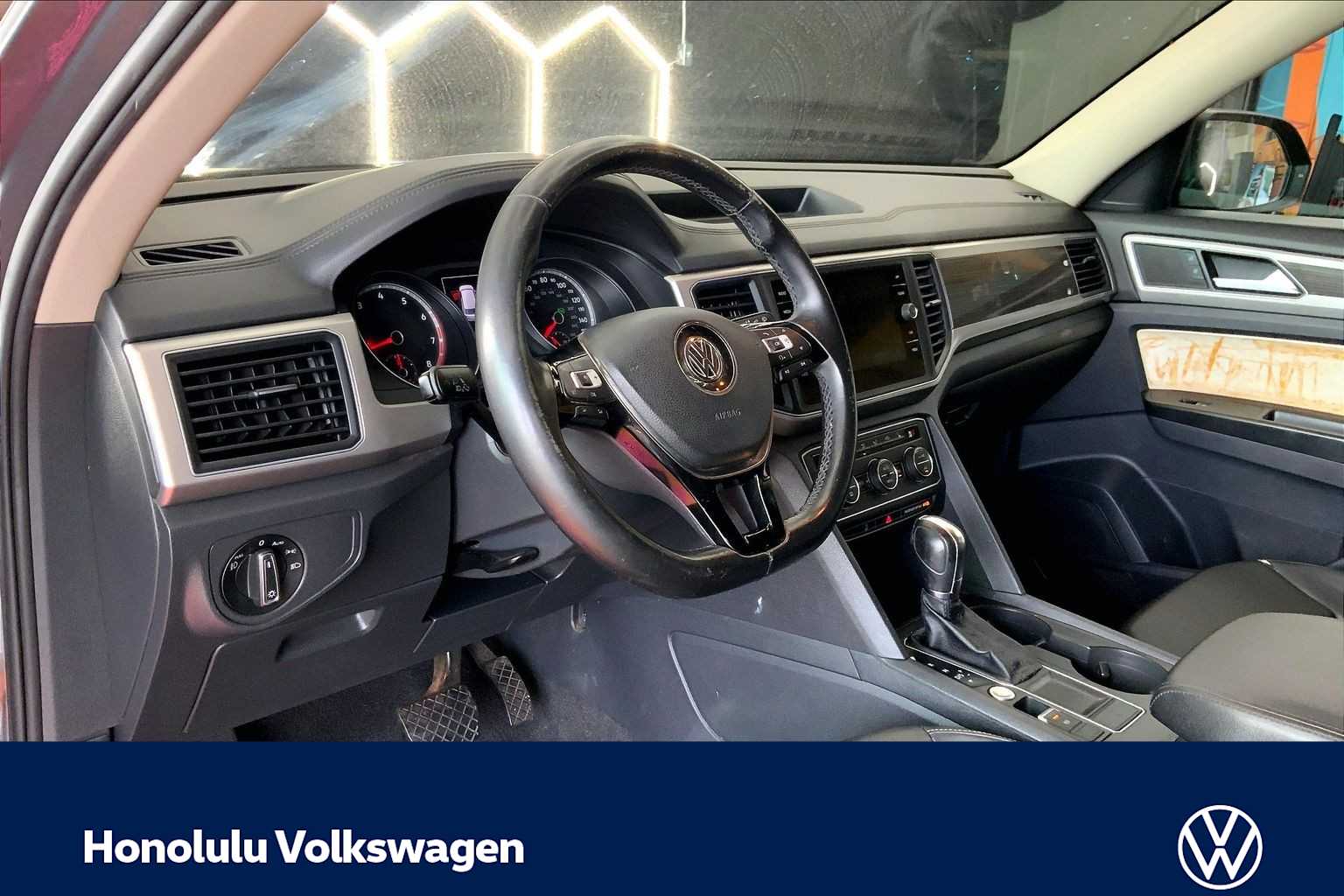 Thumbnail: 2018 Volkswagen Atlas - 2