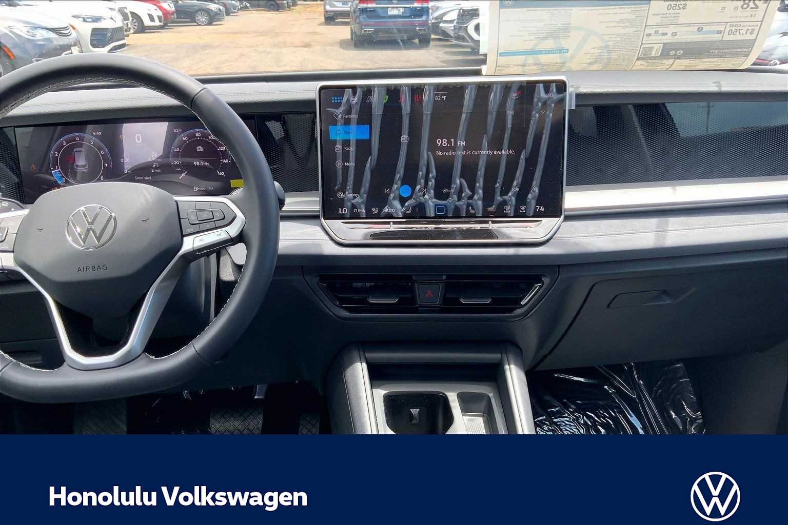 Thumbnail: 2026 Volkswagen Tiguan - 16