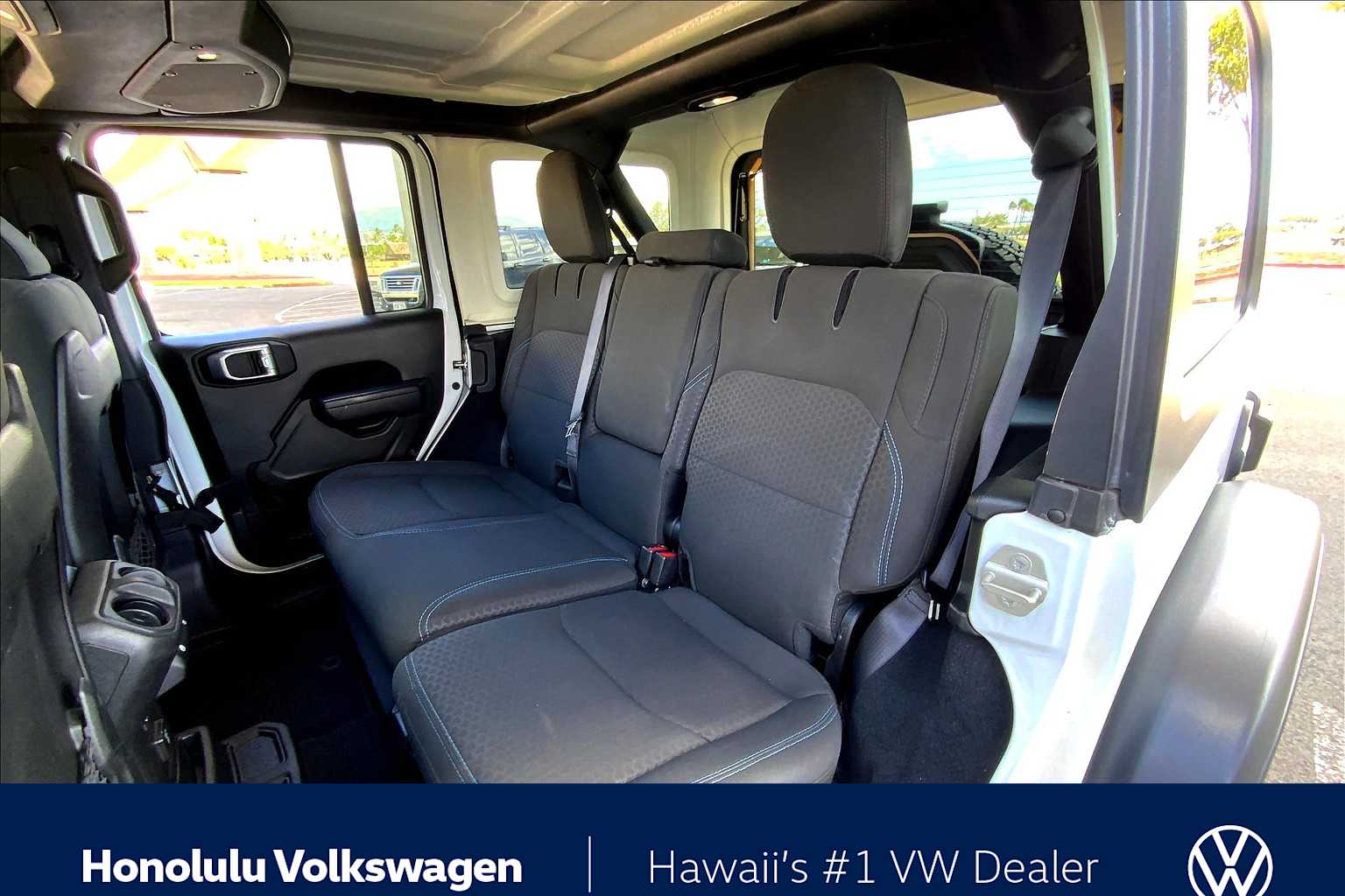 Thumbnail: 2024 Jeep Wrangler - 28