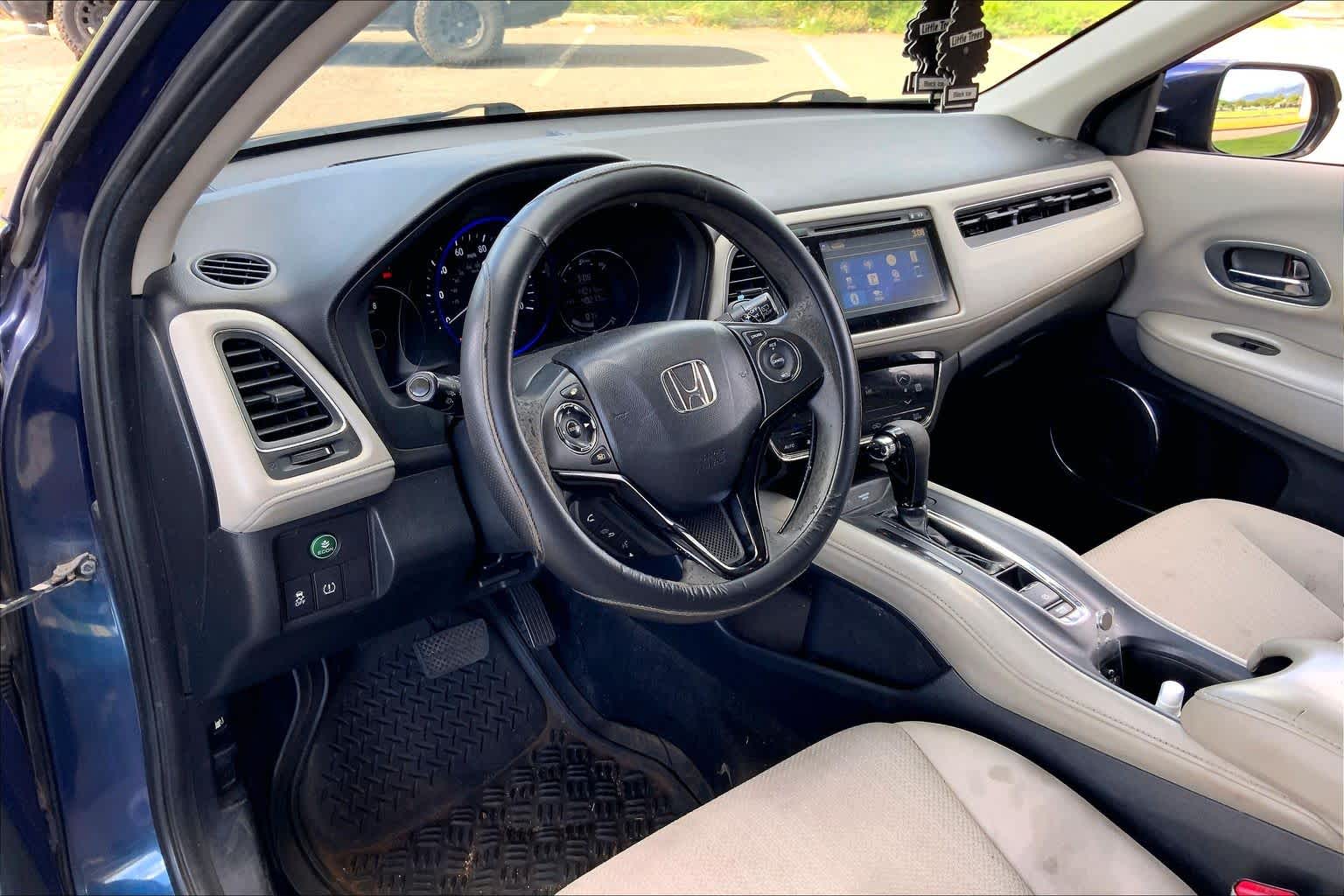 Used 2016 Honda HR-V EX with VIN 3CZRU6H51GM719600 for sale in Honolulu, HI