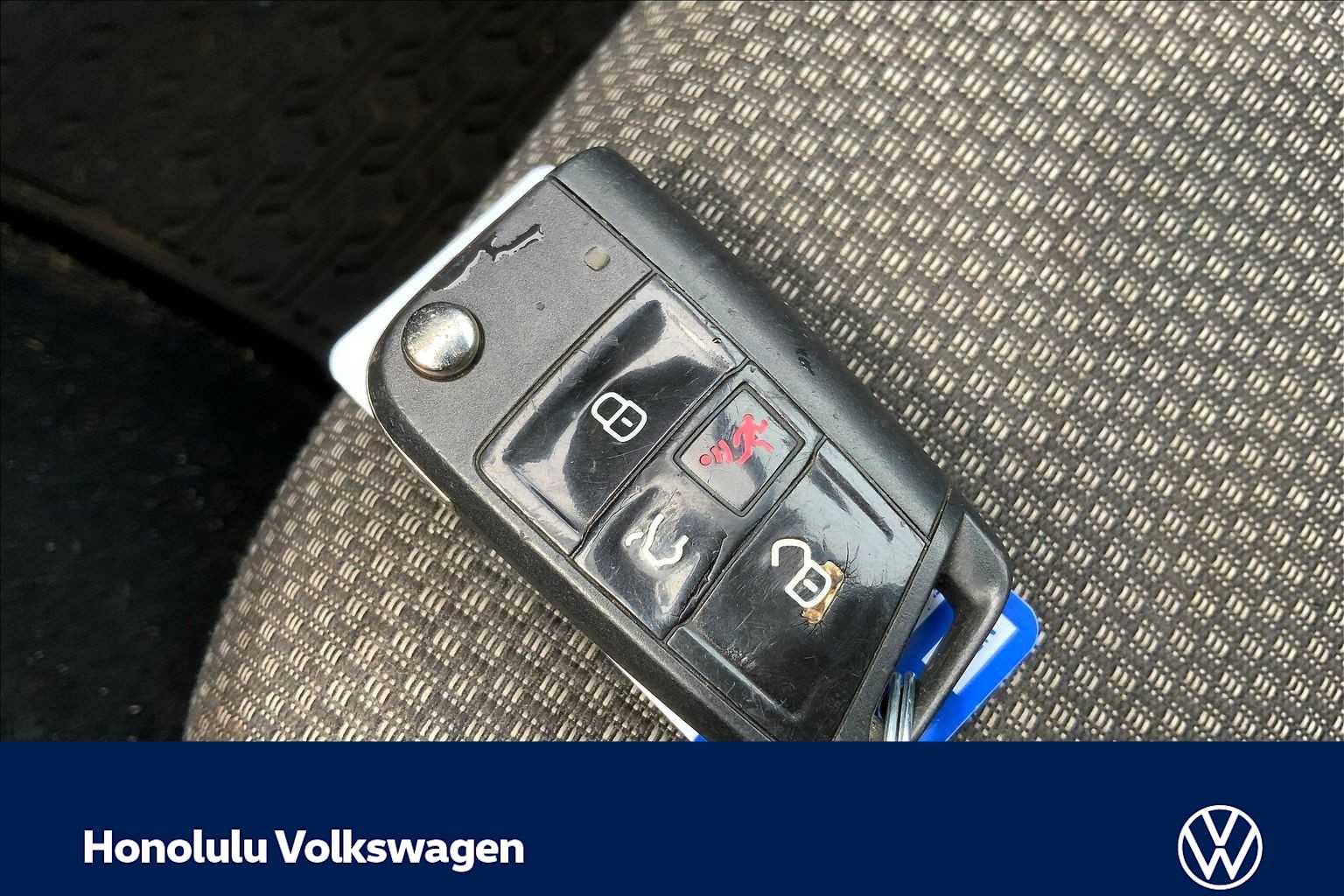 Thumbnail: 2019 Volkswagen Jetta - 19