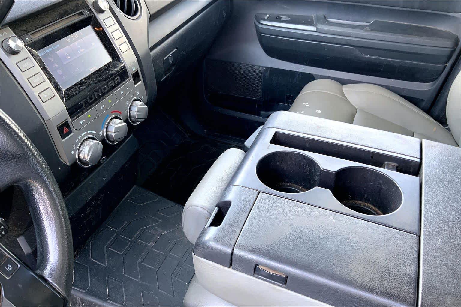 Thumbnail: 2019 Toyota Tundra - 15
