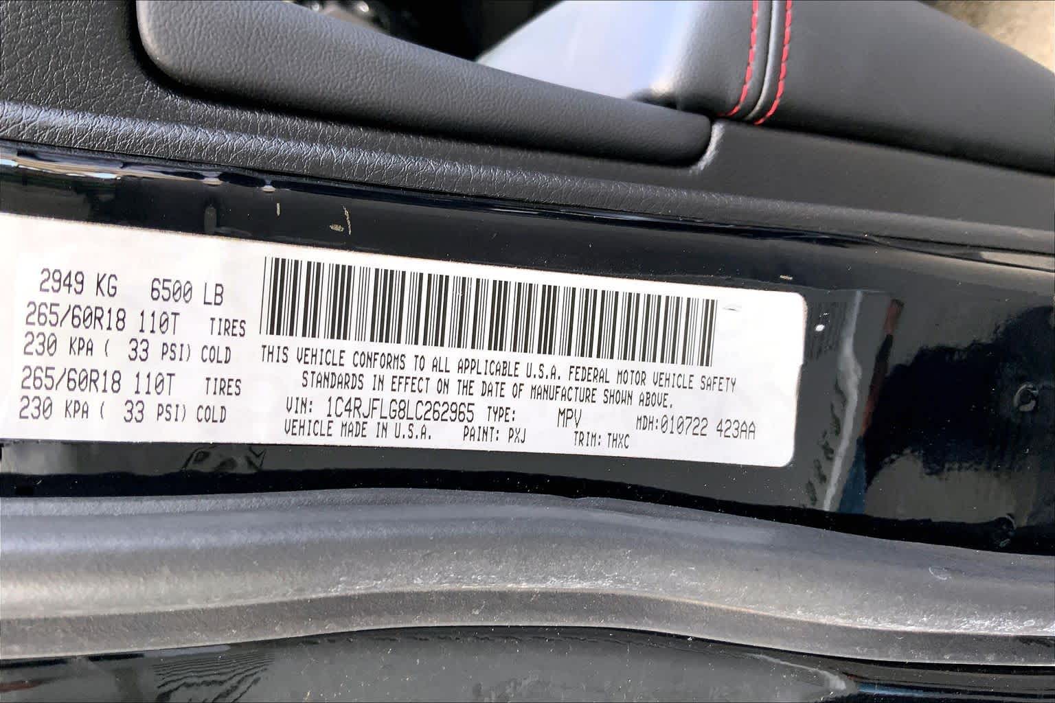 Thumbnail: 2020 Jeep Grand Cherokee - 20