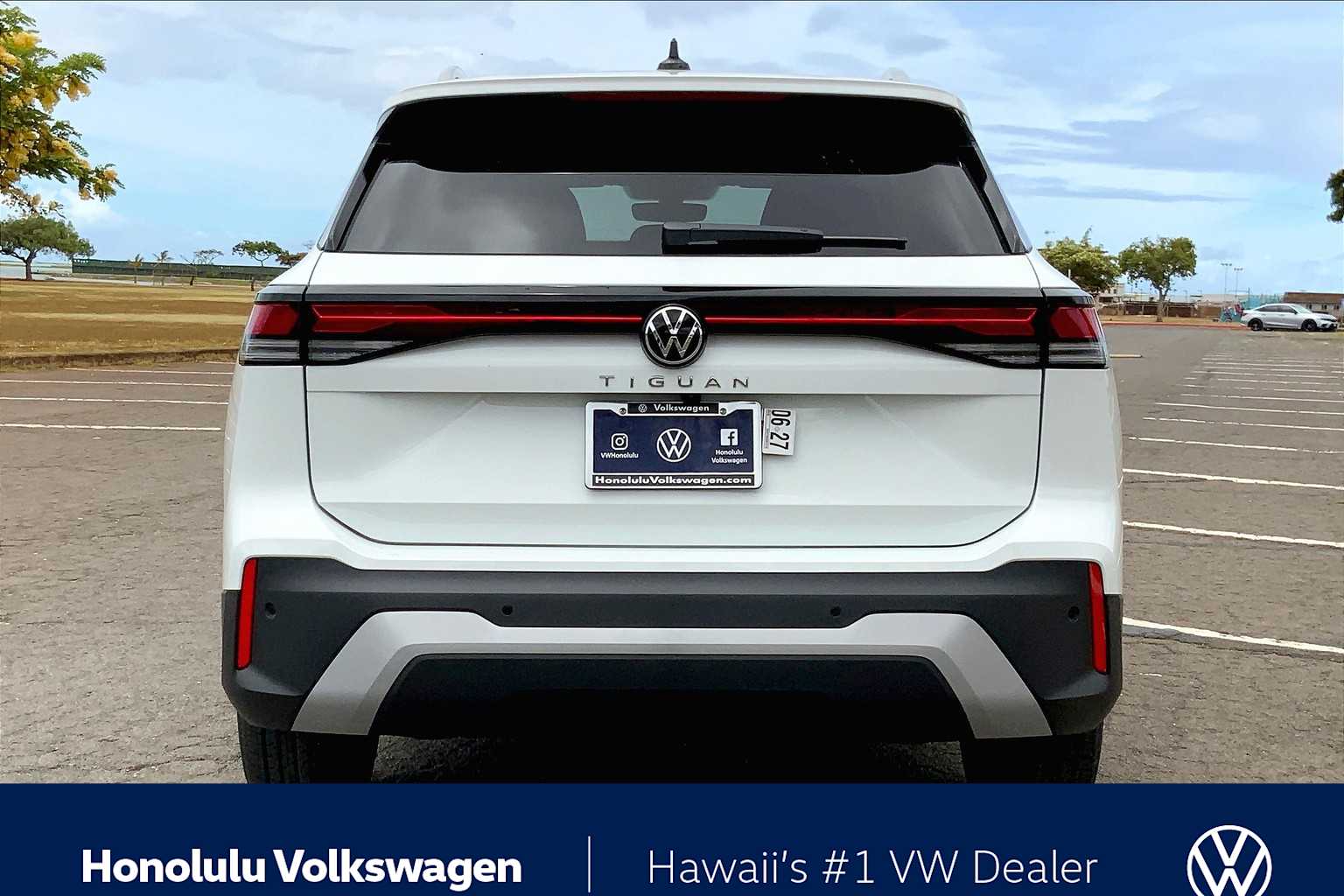 Thumbnail: 2025 Volkswagen Tiguan - 5