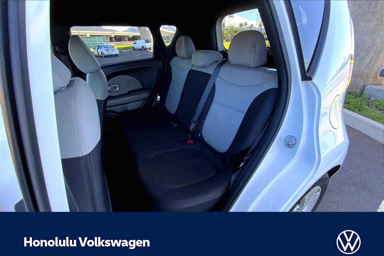 Thumbnail: 2015 Kia Soul - 28