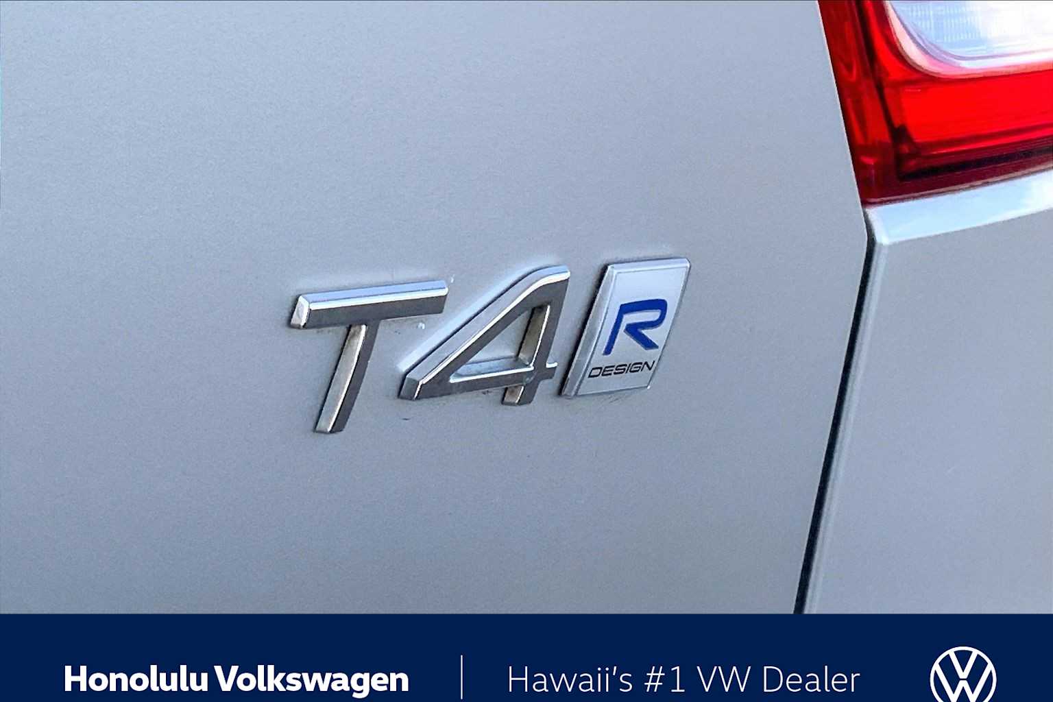 Thumbnail: 2019 Volvo XC40 - 7