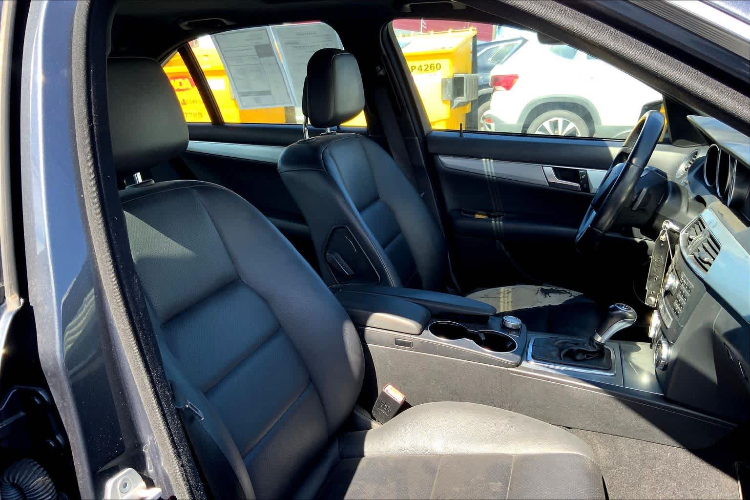 Thumbnail: 2014 Mercedes-Benz C-Class - 10