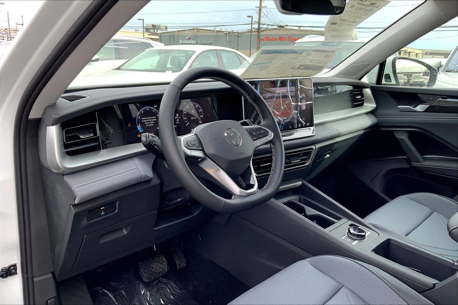 Thumbnail: 2026 Volkswagen Tiguan - 2