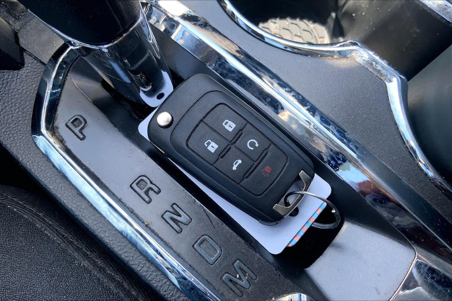 Thumbnail: 2017 Chevrolet Equinox - 19