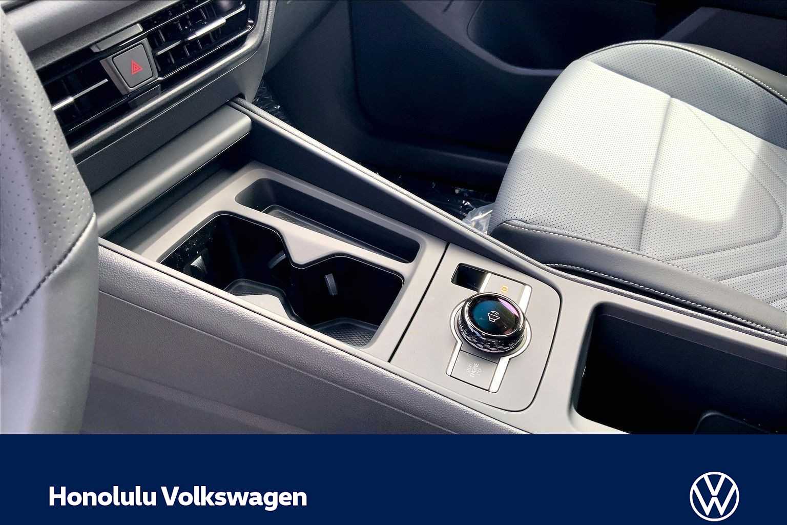 Thumbnail: 2026 Volkswagen Tiguan - 16