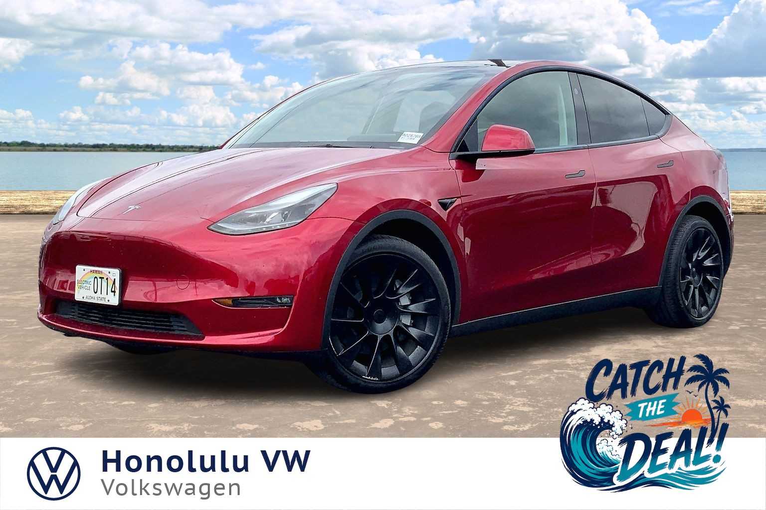 Used 2024 Tesla Model Y Long Range with VIN 7SAYGDEE4RF025768 for sale in Honolulu, HI
