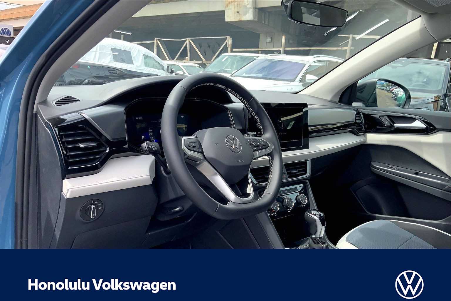 Thumbnail: 2026 Volkswagen Taos - 2