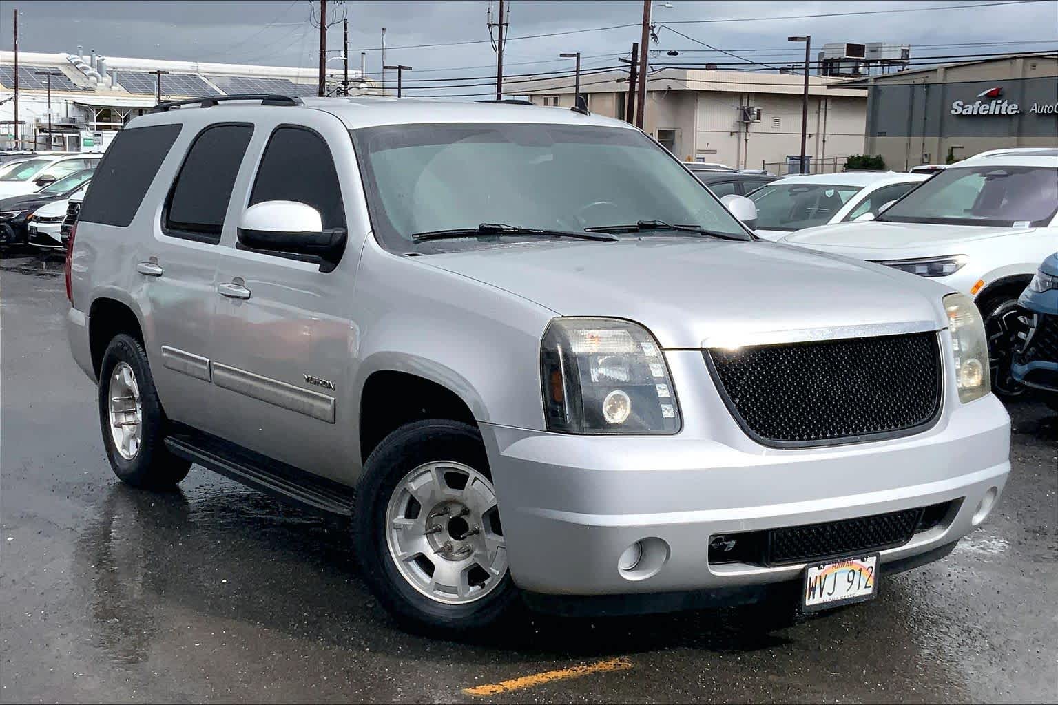 Thumbnail: 2011 GMC Yukon - 21
