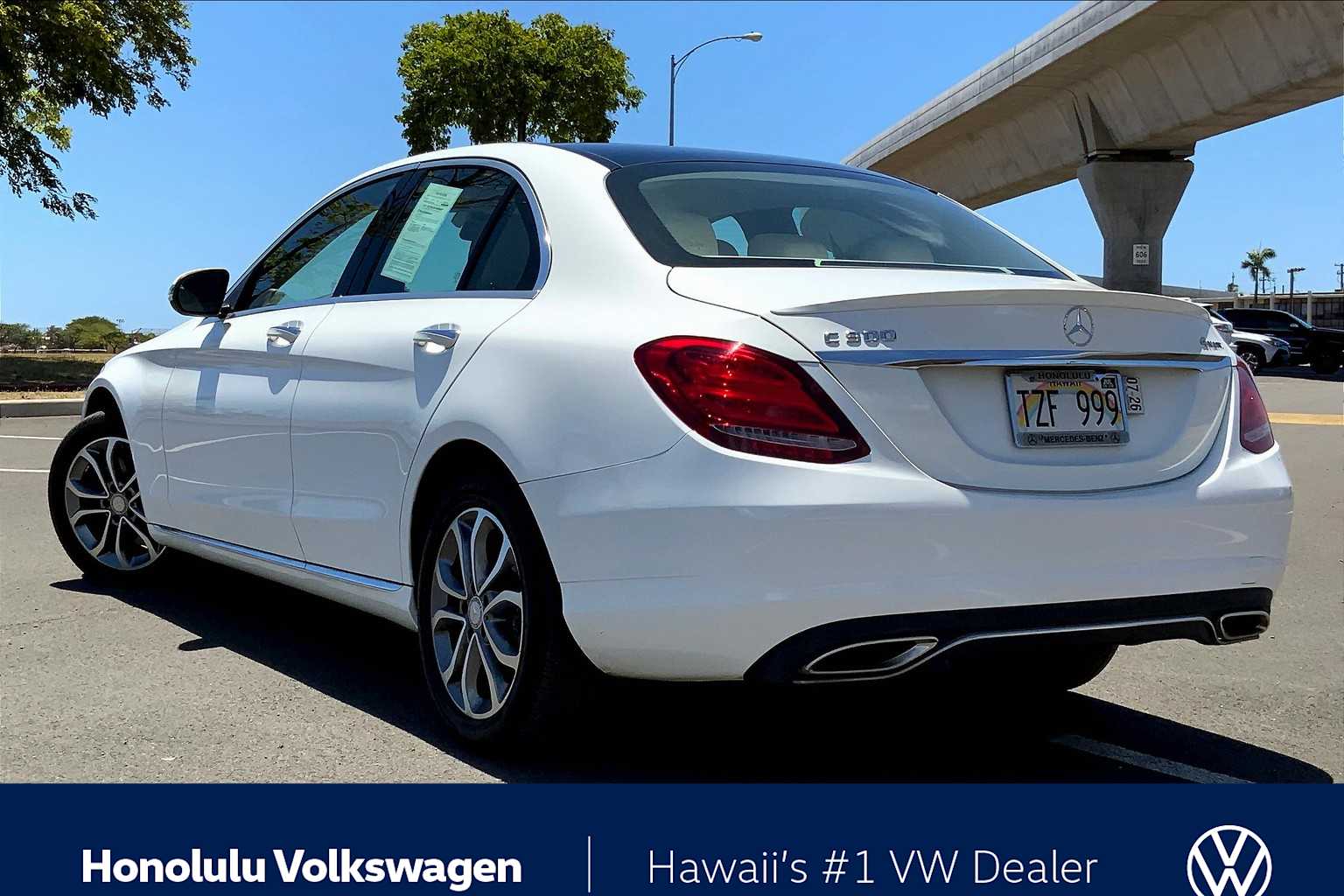 Thumbnail: 2016 Mercedes-Benz C-Class - 3