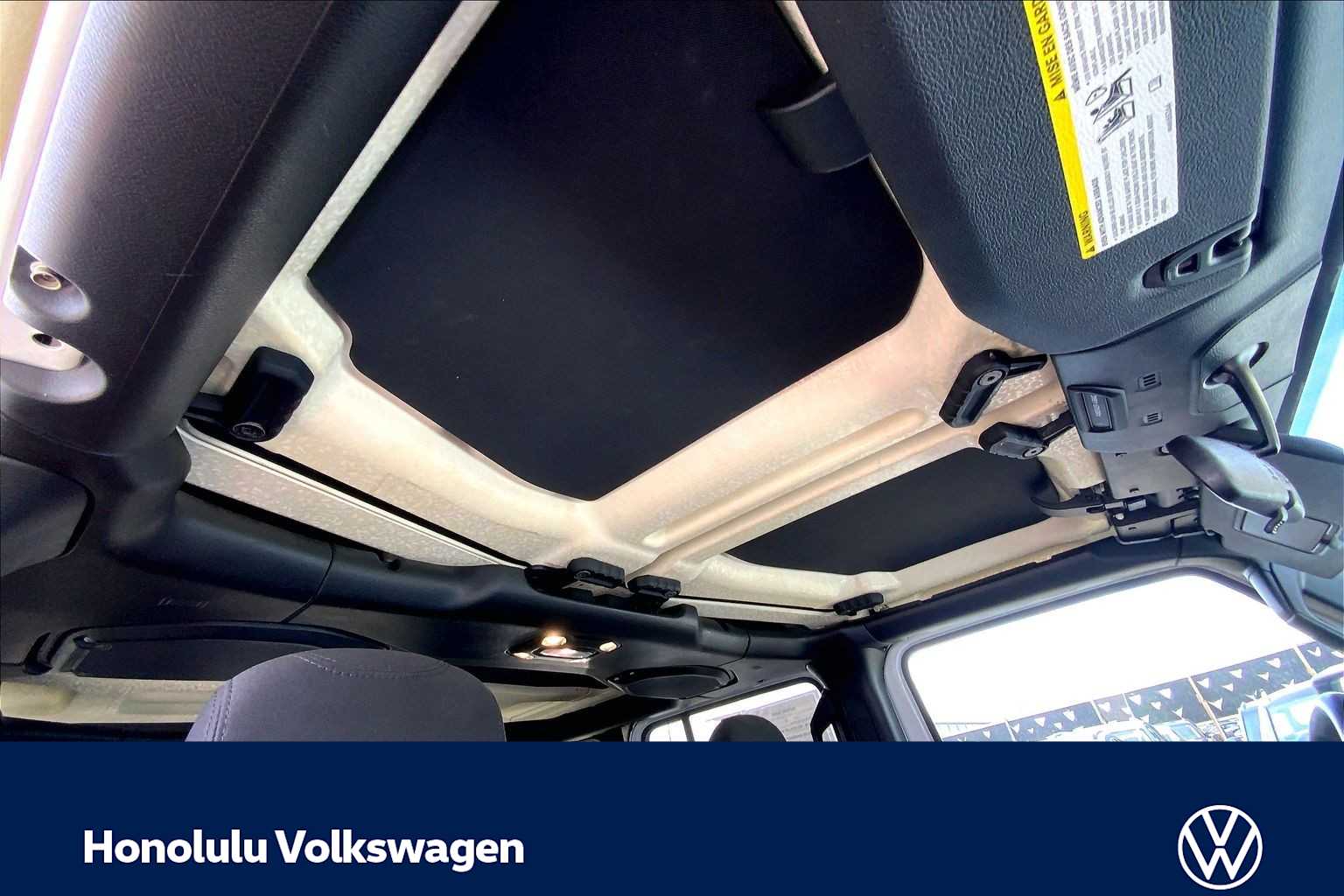 Thumbnail: 2020 Jeep Wrangler - 30