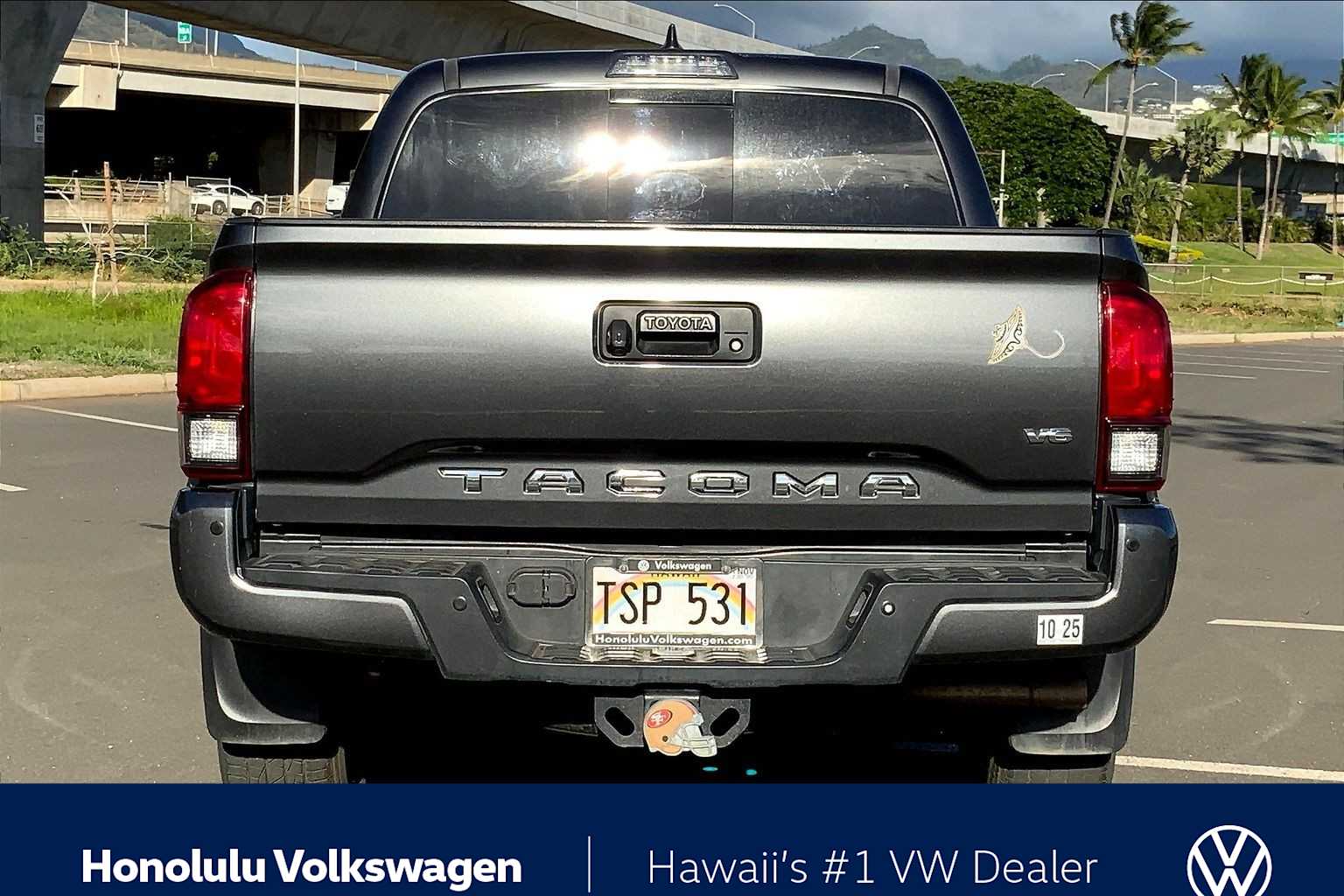 Thumbnail: 2018 Toyota Tacoma - 5