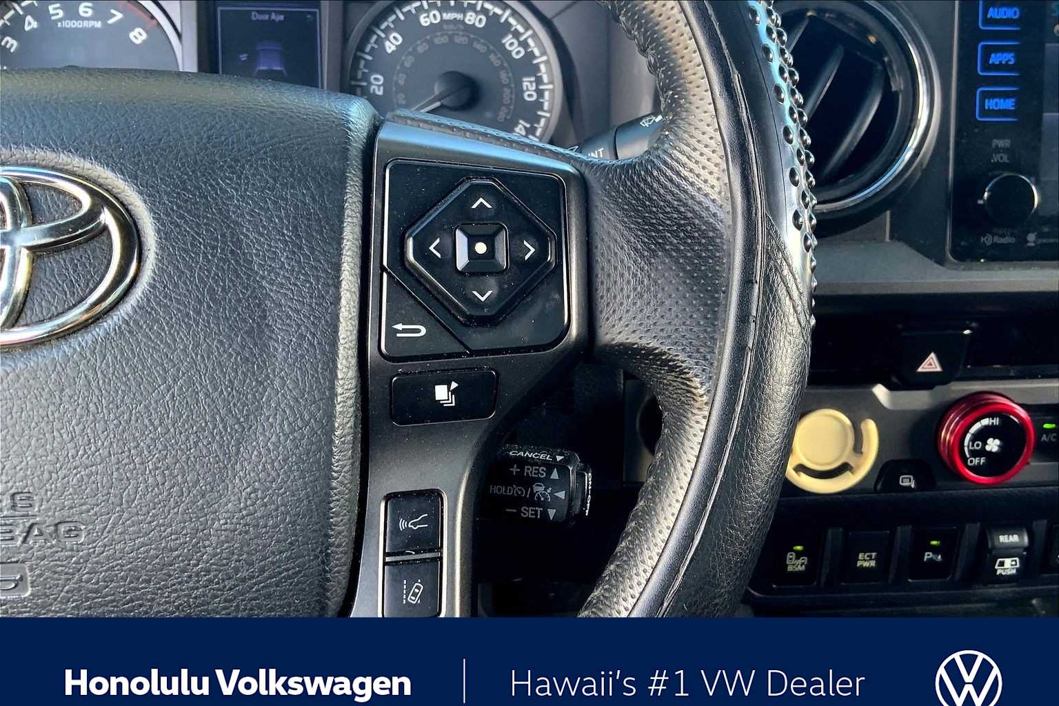 Thumbnail: 2018 Toyota Tacoma - 24