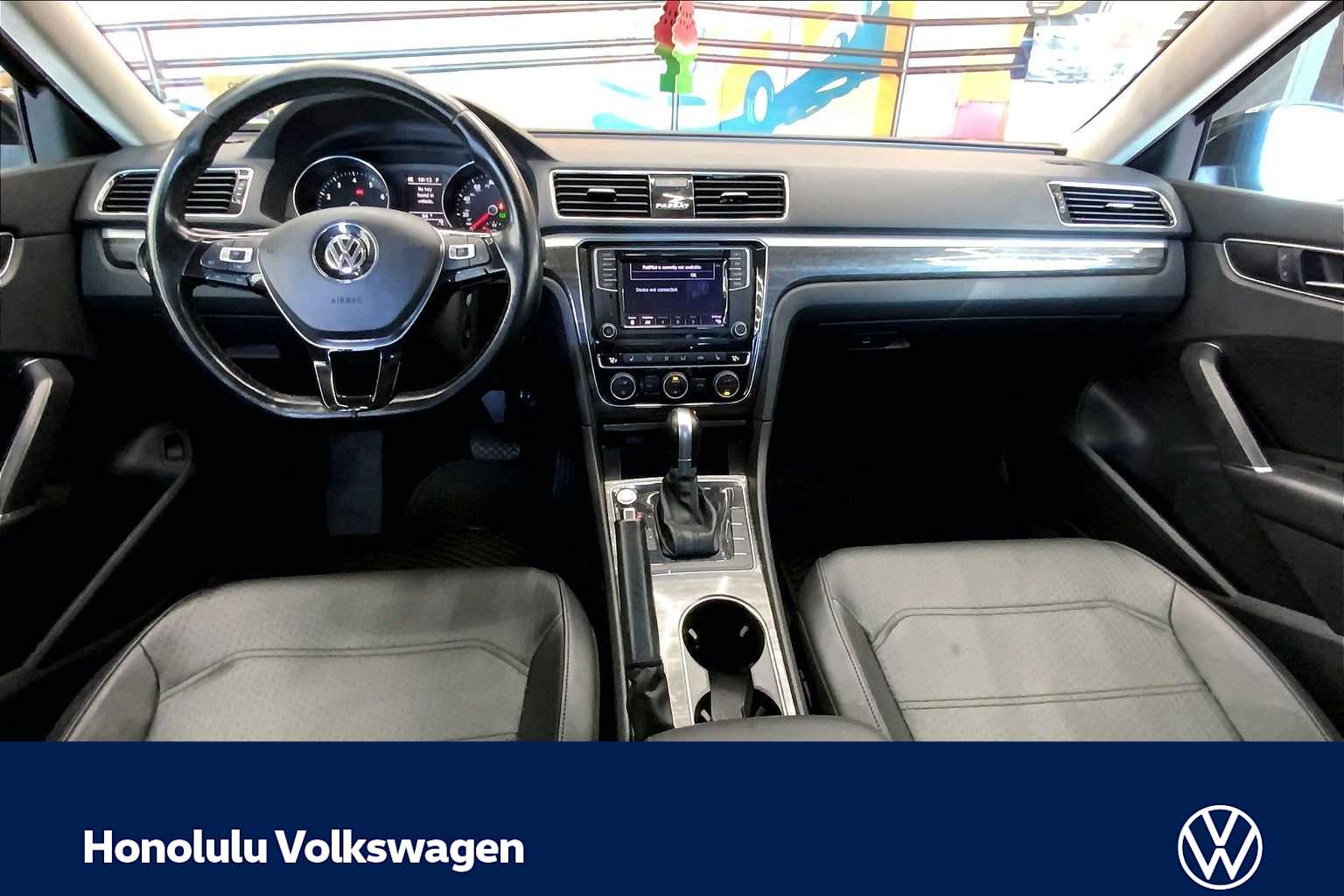 Thumbnail: 2018 Volkswagen Passat - 8