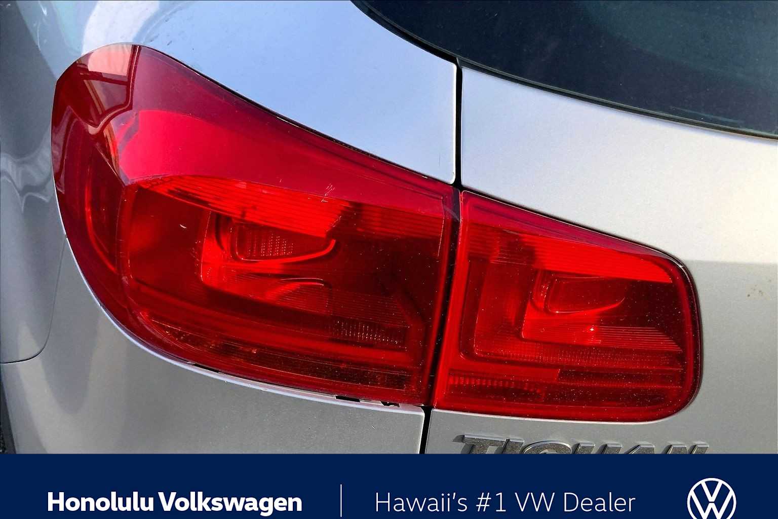 Thumbnail: 2013 Volkswagen Tiguan - 30