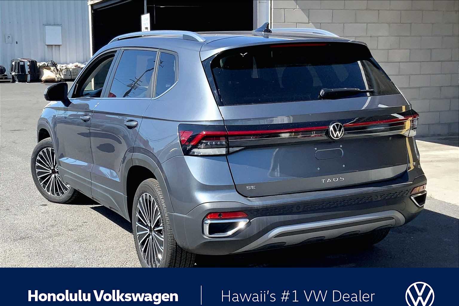 Thumbnail: 2026 Volkswagen Taos - 4