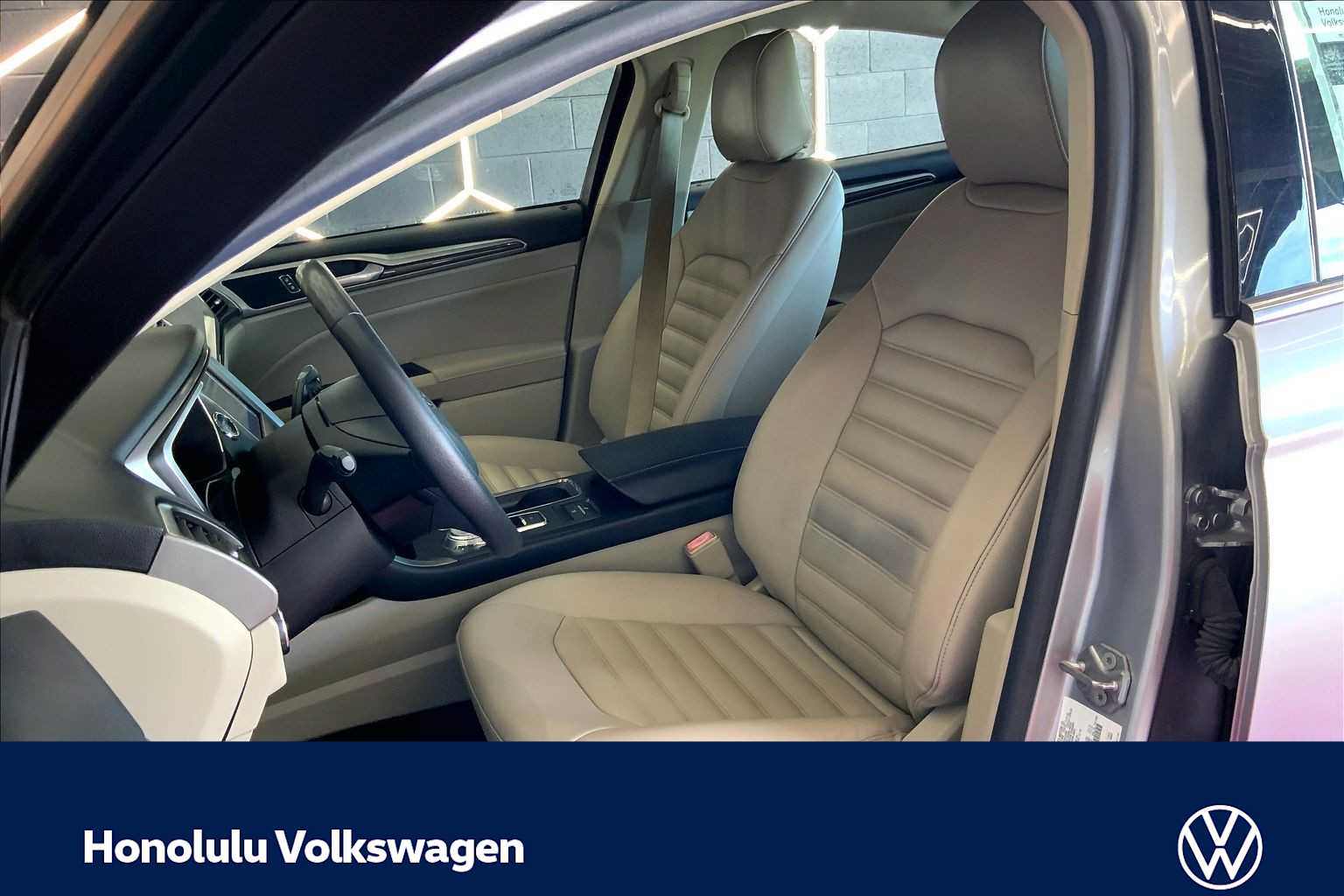 Thumbnail: 2020 Ford Fusion - 11