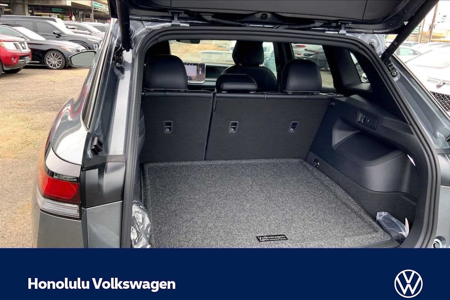 Thumbnail: 2026 Volkswagen Tiguan - 19