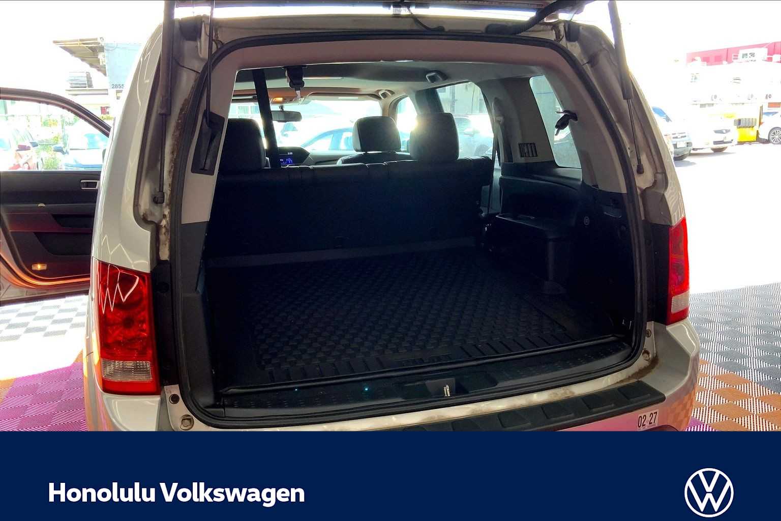 Thumbnail: 2015 Honda Pilot - 18